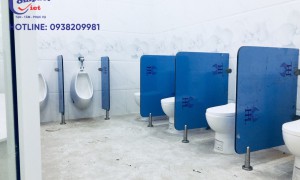 Giá vách ngăn Compact nhà vệ sinh mới nhất tại Compact Việt