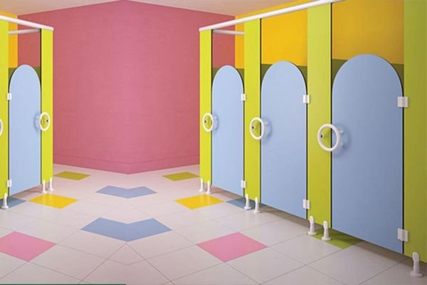 kích thước vách ngăn nhà vệ sinh