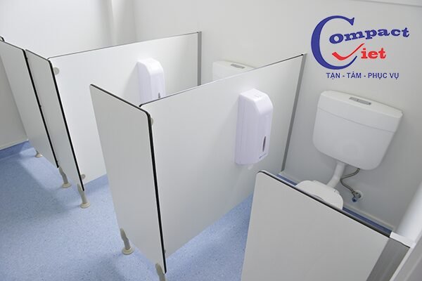 ​Compact Việt 4H – “Nâng niu chồi non Việt” bằng công trình vách ngăn vệ sinh kiểu mới cho Hệ thống trường mầm non Tổ Ong Vàng