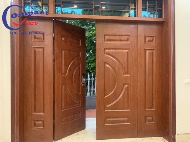 3+ mẫu cửa gỗ phòng ngủ đẹp cho không gian thêm hoàn mỹ