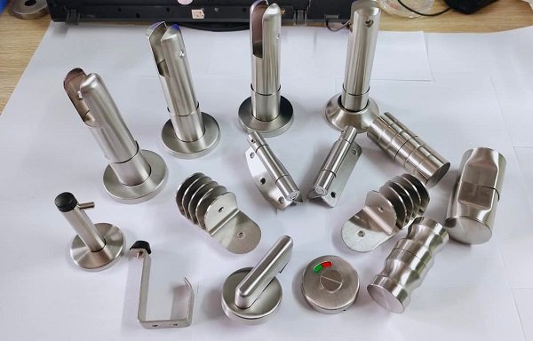 phụ kiện tấm compact
