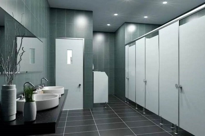 Đặc điểm của vách ngăn nhà vệ sinh bằng nhựa và cách thi công