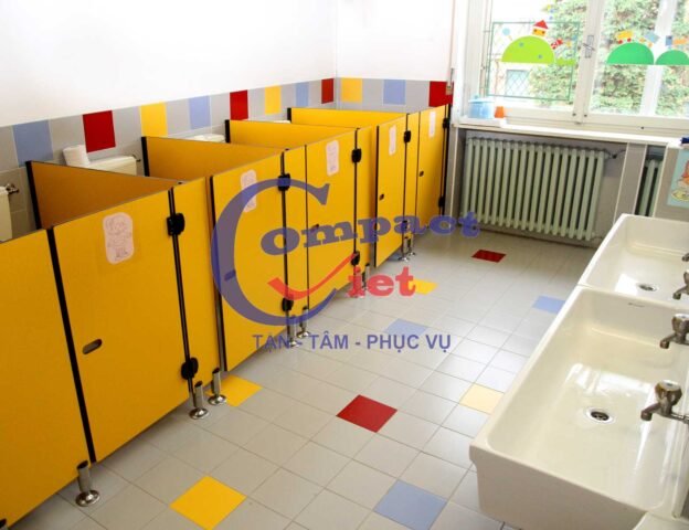 Thi Công Nhà Vệ Sinh Trường Mầm Non 2