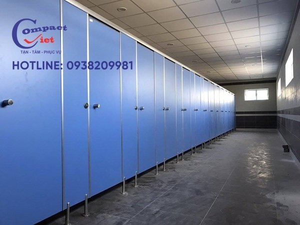 z3057630962329_551b967f22cb3616b3622f3946c8505f201-1 Lựa chọn sử dụng vách ngăn Compact là quyết định vô cùng đúng đắn