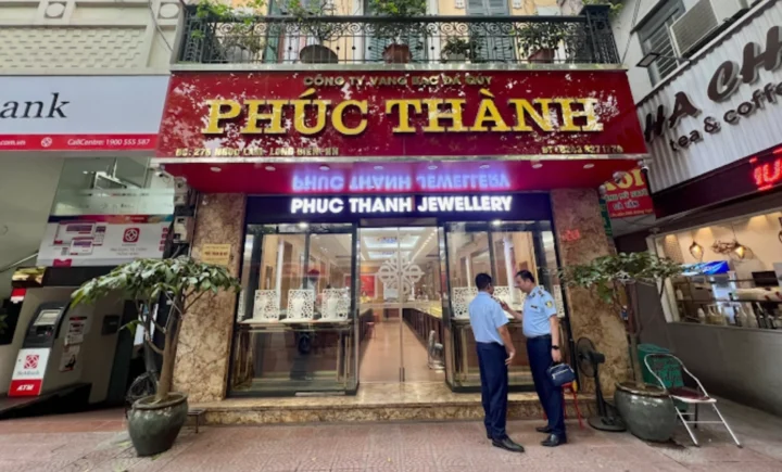 Vàng Phúc Thành Ngọc Lâm: Hướng Dẫn Mua Bán và Đầu Tư An Toàn 2026 Biên nhận giao dịch vàng tại Phúc Thành Ngọc Lâm