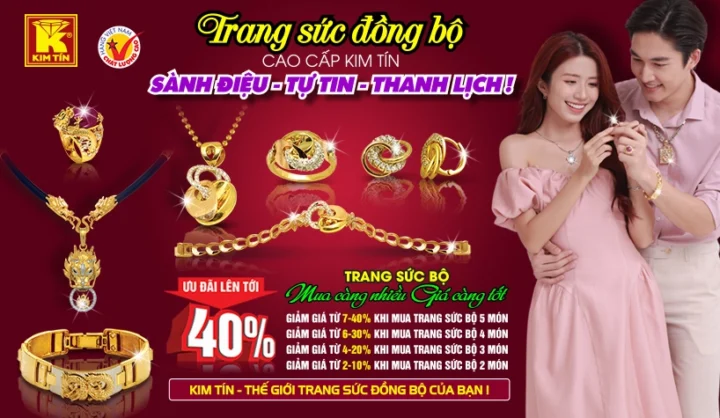 Người dân xem xét giá vàng 9999 hôm nay tại Cao Bằng