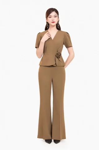 Áo kiểu công sở peplum đính hoa màu nâu