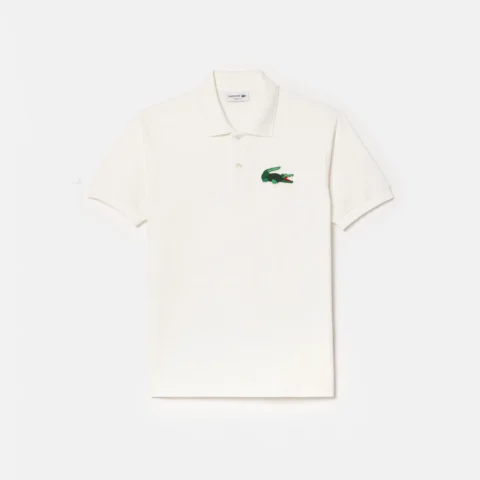 Áo Polo Lacoste Nam 2026: Hướng Dẫn Chọn Lựa & Phối Đồ Thời Thượng Áo polo Lacoste nam với họa tiết logo tinh tế