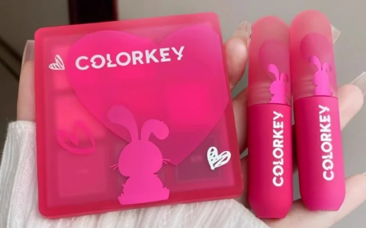 Bảng màu son kem lì Colorkey
