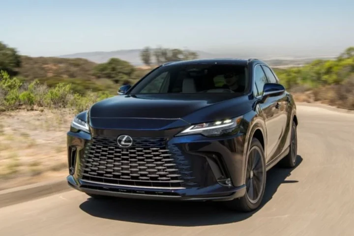 Lexus của nước nào? Lịch sử và Định vị thương hiệu xe sang Nhật Bản Các mẫu xe Lexus
