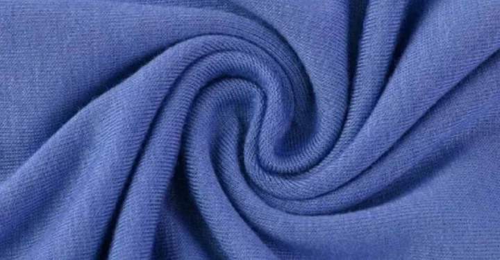 Vải Cotton là gì? Khám phá chi tiết ưu nhược điểm và ứng dụng (2026) Cây bông và sợi cotton