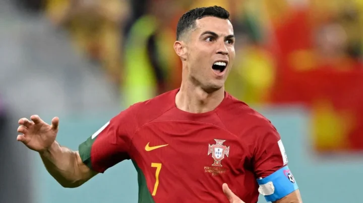 Cristiano Ronaldo trong màu áo đội tuyển quốc gia Bồ Đào Nha