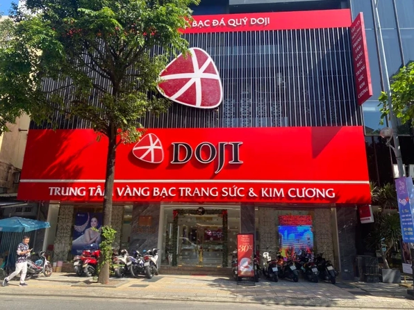 Vàng Doji Đà Nẵng 2026: Cập Nhật Mới Nhất & Lời Khuyên Đầu Tư Cửa hàng Vàng Doji tại đường Trần Phú, Đà Nẵng