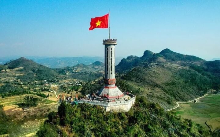 diem-cuc-bac-cua-nuoc-ta-thuoc-tinh-nao