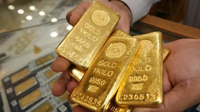 gia-vang-9999-nam-2011-bien-ong-va-du-bao-2026_984