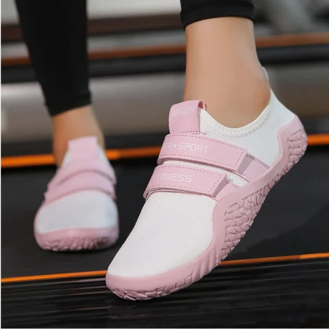 Giày Tập Gym Nữ 2026: Chọn Đúng, Tập Hay! Giày tập gym nữ thoáng khí