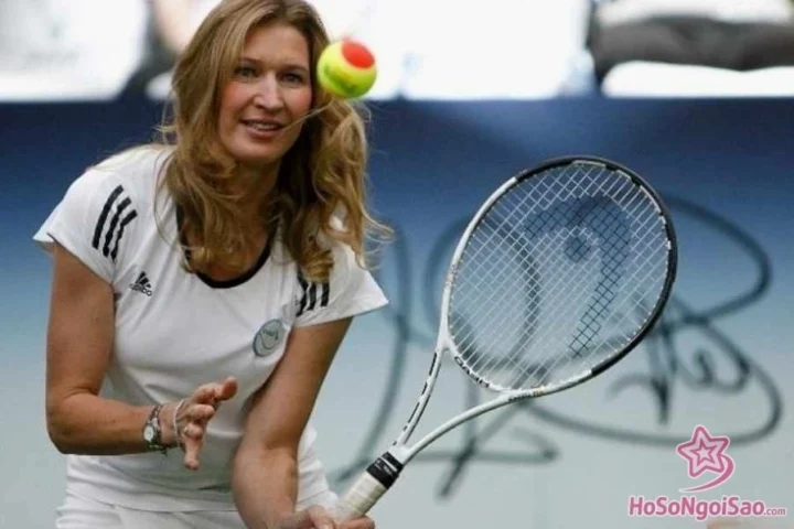Hình ảnh Steffi Graf trong trang phục thi đấu