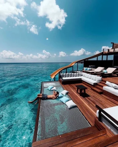 Maldives Là Nước Nào? Khám Phá Thiên Đường Đảo Ngọc Năm 2026 Hoạt động du lịch biển tại Maldives