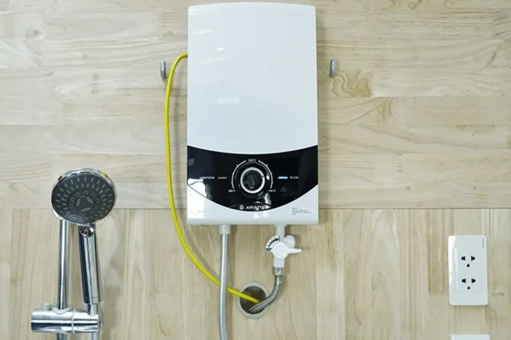 Máy Nước Nóng Trực Tiếp Loại Nào Tốt Nhất 2026: Chọn Đúng ! Máy nước nóng trực tiếp loại nào tốt - Lựa chọn thương hiệu uy tín