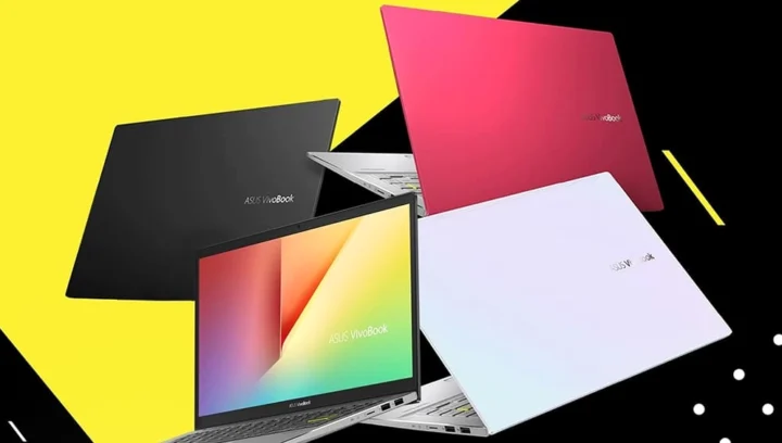 Asus của nước nào? Khám phá nguồn gốc và lịch sử thương hiệu Người dùng đang sử dụng laptop Asus