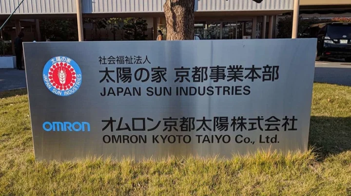 omron-cua-nuoc-nao-lich-su-va-anh-gia-chi-tiet_642