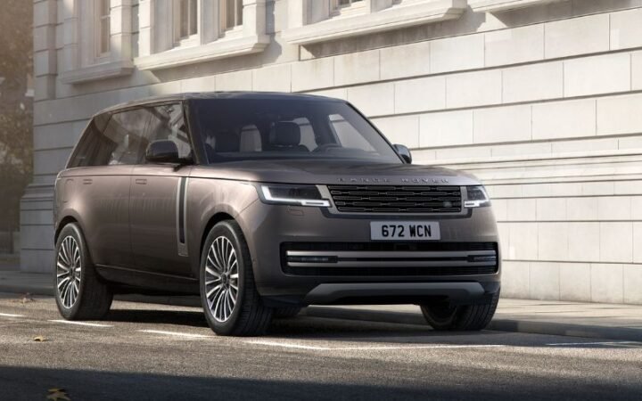 range-rover-cua-nuoc-nao