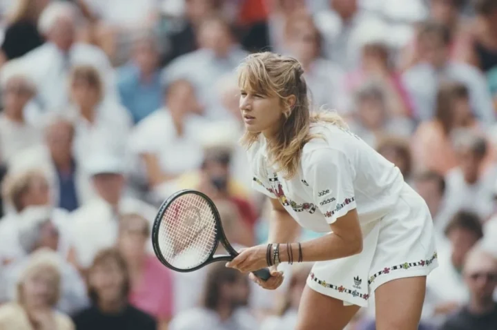 Steffi Graf ăn mừng chiến thắng