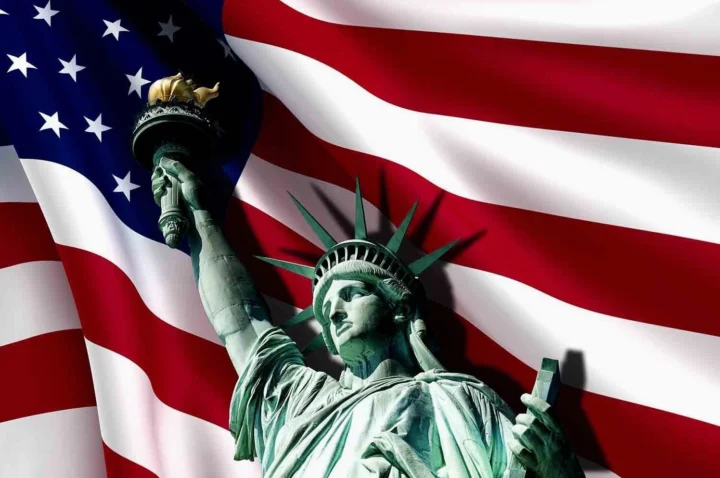 USA là nước nào? Thông tin chi tiết và cập nhật 2026 Tháp tài chính ở New York