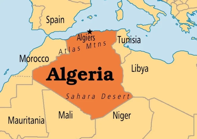 Thủ đô Algiers của Algeria nhìn từ trên cao