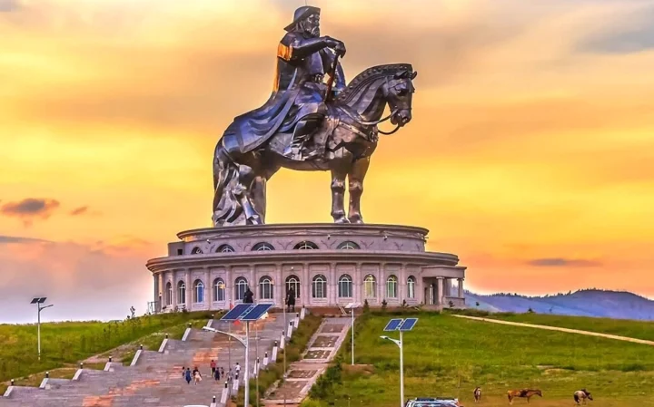 Mông Cổ Thuộc Nước Nào? Khám Phá Vùng Đất Du Mục Huyền Thoại Thủ đô Ulaanbaatar của Mông Cổ