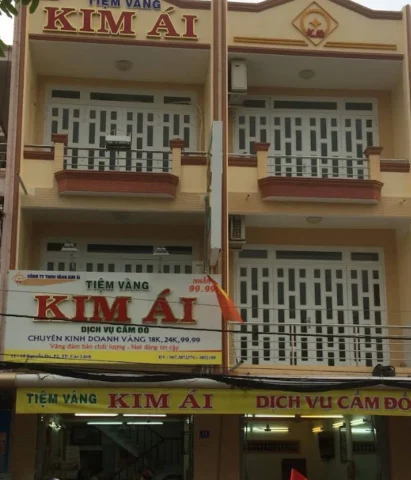 tiem-vang-kim-ai-2026-cap-nhat-gia-vang-xu-huong-trang-suc-m_306