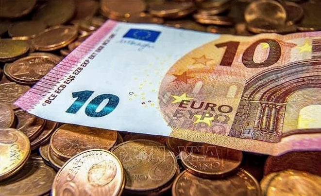 tien-euro-cua-nuoc-nao-giai-ap-moi-thac-mac-ve-ong-tien-chun_354