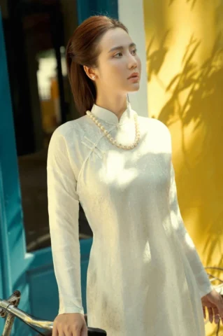 trang-suc-phu-hop-voi-ao-dai-bi-quyet-toa-sang-2026_313