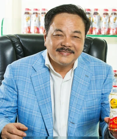 ai-la-nguoi-sang-lap-tap-oan-tan-hiep-phat_223