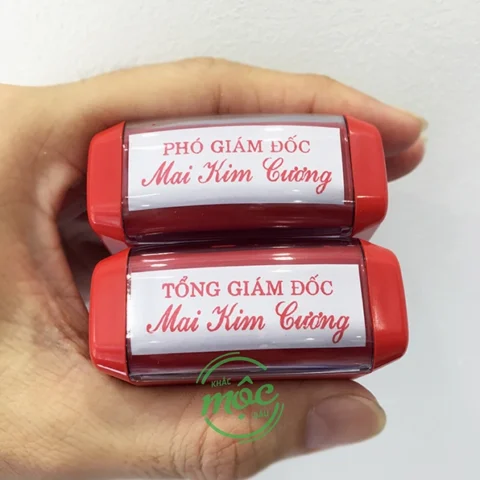 Dấu Tên Hay Giấu Tên: Phân Biệt Chính Xác và Ứng Dụng Thực Tế 2026 Bảng tên chức danh bị che một phần