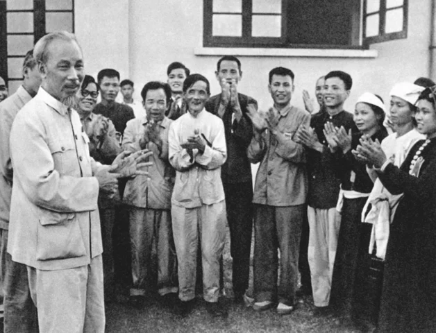 Chủ tịch Hồ Chí Minh với tinh thần dân tộc Việt Nam