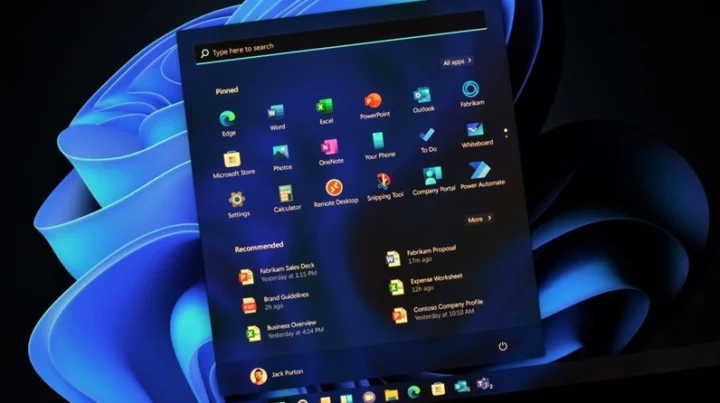 Giao diện Widgets trên Windows 11