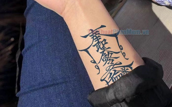 Hình xăm bùa may mắn với các yếu tố phong thủy