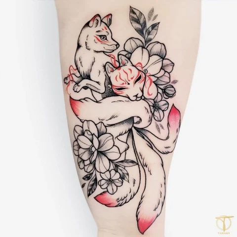 Hình xăm ở sau bắp tay nữ