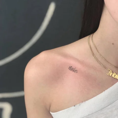 Hình xăm xương quai xanh mini với nhiều ý nghĩa
