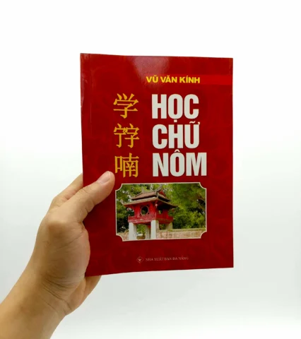 Học Chữ Nôm: Khai Quật Di Sản Văn Hóa Tiếng Việt Học viên đang học chữ Nôm