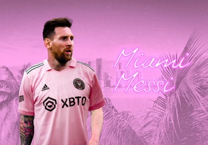 Lionel Messi trong màu áo PSG