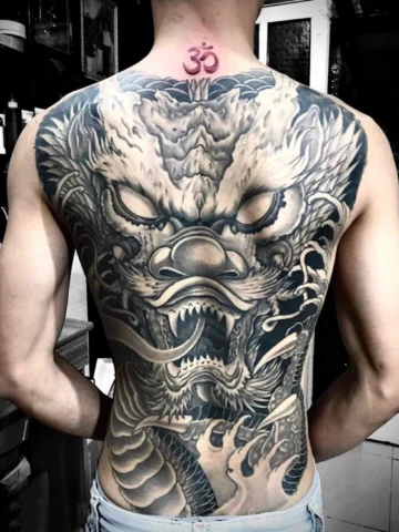 Mẫu hình xăm bít lưng phong cách Nhật Bản