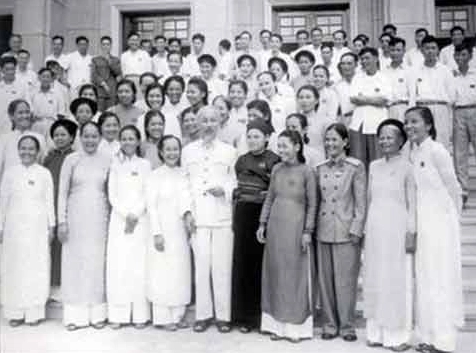 Phụ nữ Việt Nam trong lịch sử