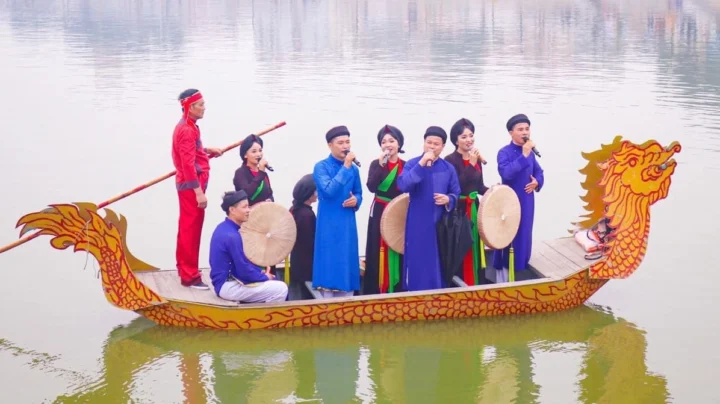Quang cảnh Lễ hội Lim hoành tráng