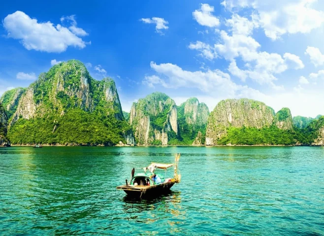 Phong Cảnh Thiên Nhiên Việt Nam: Kỳ Quan Diễm Lệ 2026 Ruộng bậc thang Sapa mùa lúa chín