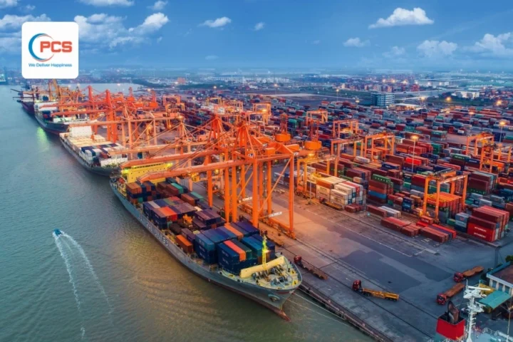 Nước ta có điều kiện thuận lợi để phát triển giao thông vận tải đường biển chủ yếu do? Tầm quan trọng của giao thông đường biển trong thương mại