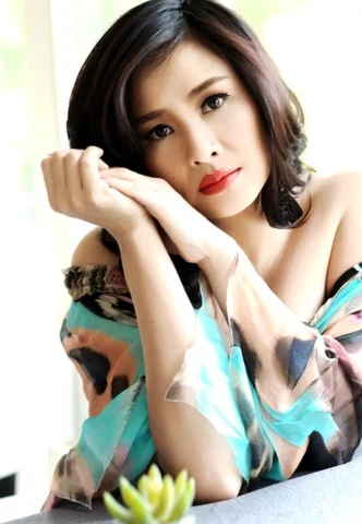 Nghệ sĩ nào được mệnh danh là “Nữ hoàng nhạc Pop Việt Nam”? Thanh Lam - Biểu tượng nhạc Pop Việt Nam