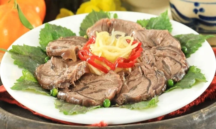 Thịt bò hấp sả thơm lừng