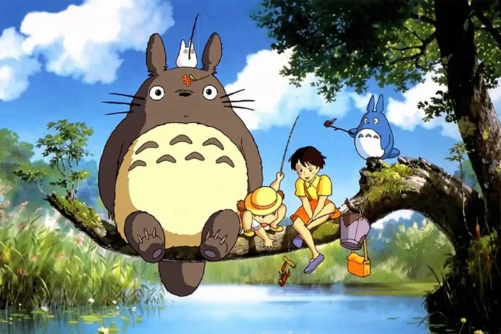 Top Phim Hoạt Hình Nhật Bản Nổi Tiếng Nhất Mọi Thời Đại Totoro trong phim Hàng xóm của tôi là Totoro